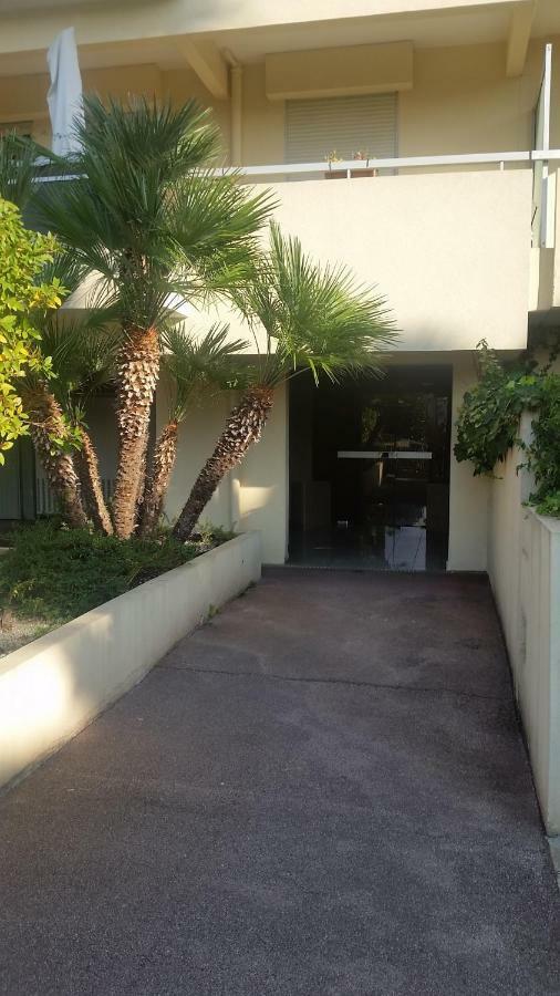 Appartamento In With Swimming Pool Nizza